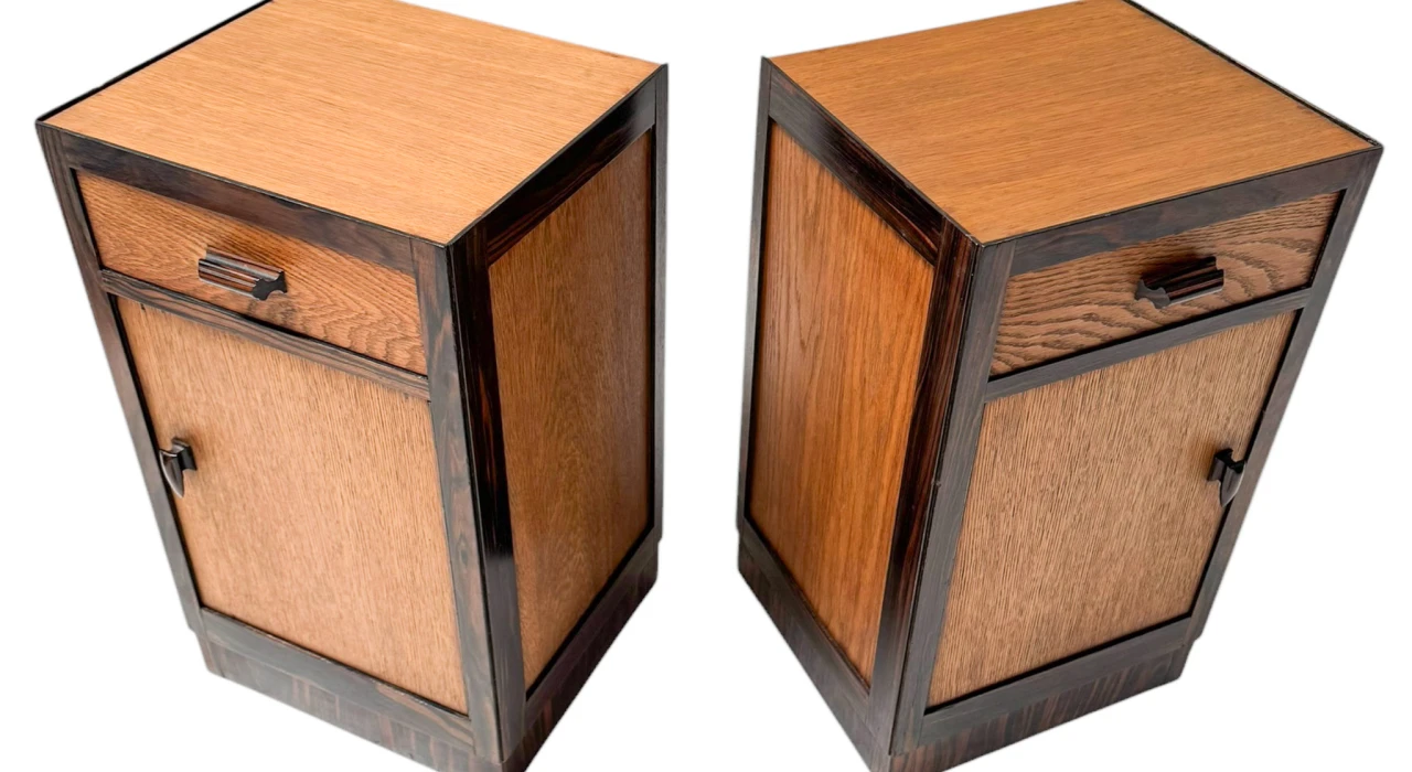 Two Art Deco Modernist Nightstands or Bedside Tables, 1920s 2